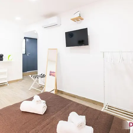 La Casetta Di Nonna Titti By Domusextra Neapel