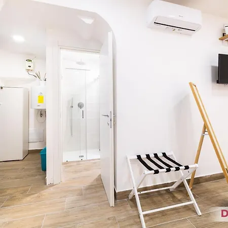 La Casetta Di Nonna Titti By Domusextra * Neapel